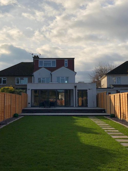 KT5 Construction - Trusted Reigate builder for kitchen and home extensions