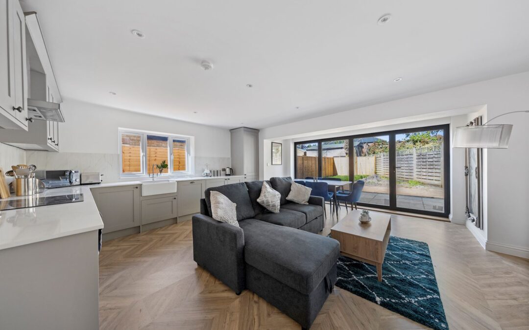 How to Combine Loft and Rear Extensions Effectively ?